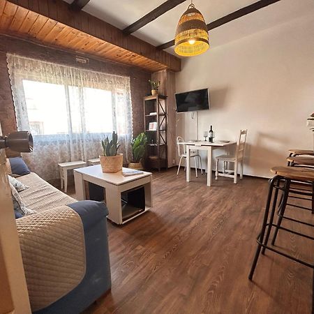 Alquilaencanarias Medano Lugar De Encuentro El Médano Exterior foto